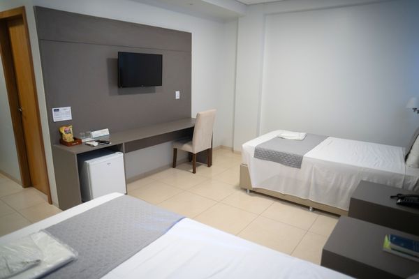 Hotel-Hospedare-quarto-210-luxo-duplo (2)